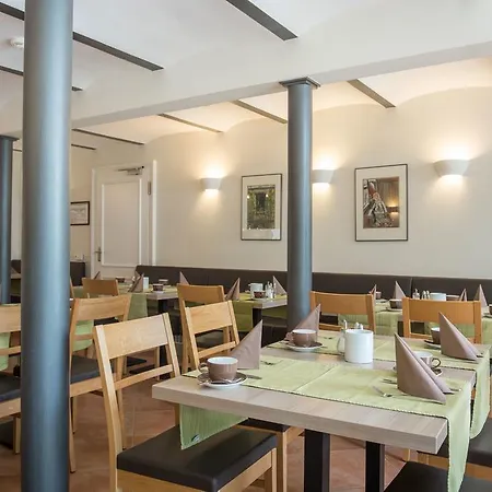 Am Goethehaus Otel Weimar (Thuringia)