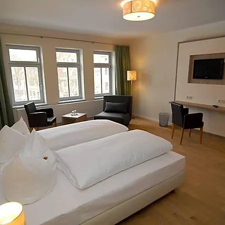 Ξενοδοχείο Am Goethehaus 3*
