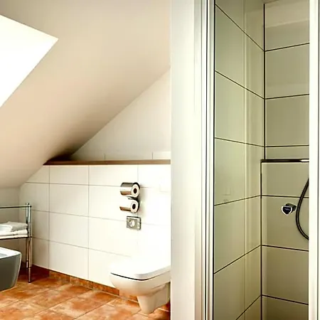 Am Goethehaus 3* 바이마르